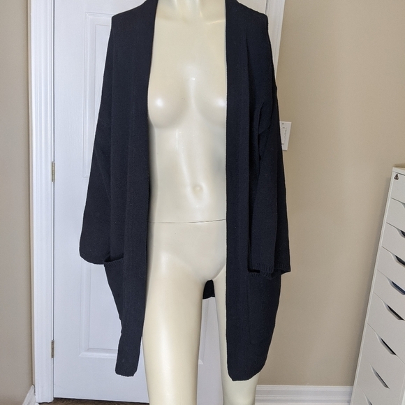 ARITZIA Wilfred Leandre Cardigan Black Cotton Long Sleeve - Picture 9 of 10